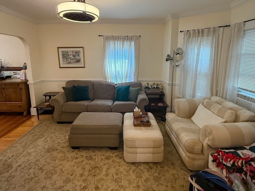 5 bed, 2 bath apartment for rent at 7 Dell St, East Somerville — photo 7 of 20