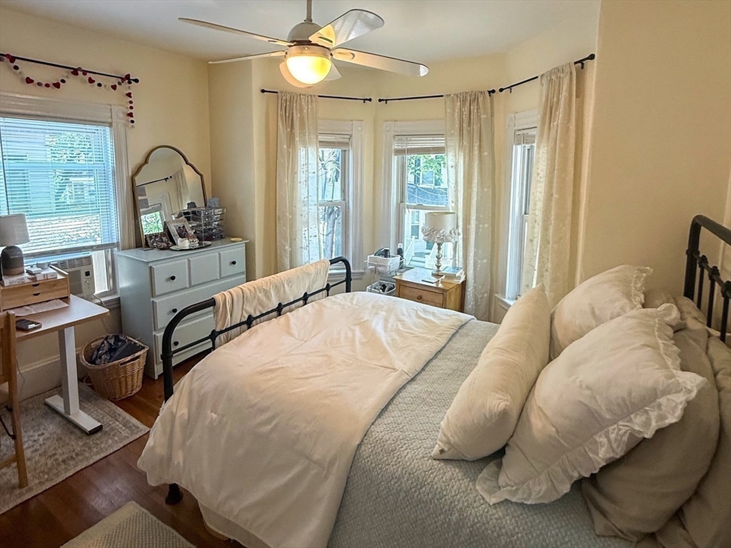5 bed, 2 bath apartment for rent at 7 Dell St, East Somerville — photo 9 of 20