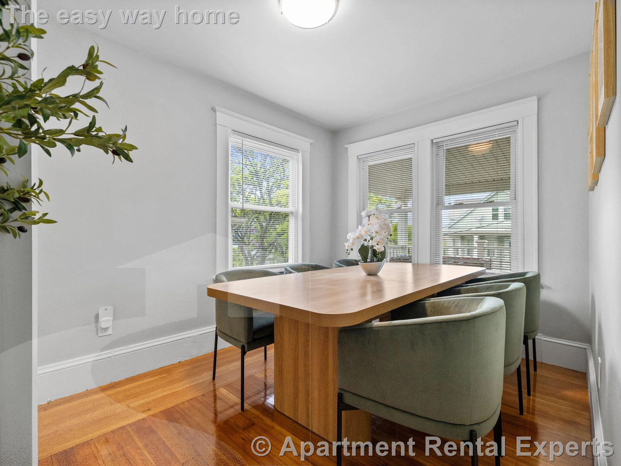 7 bed, 3 bath apartment for rent at 7 Dickson St Unit 2, Teele Square — photo 9 of 17
