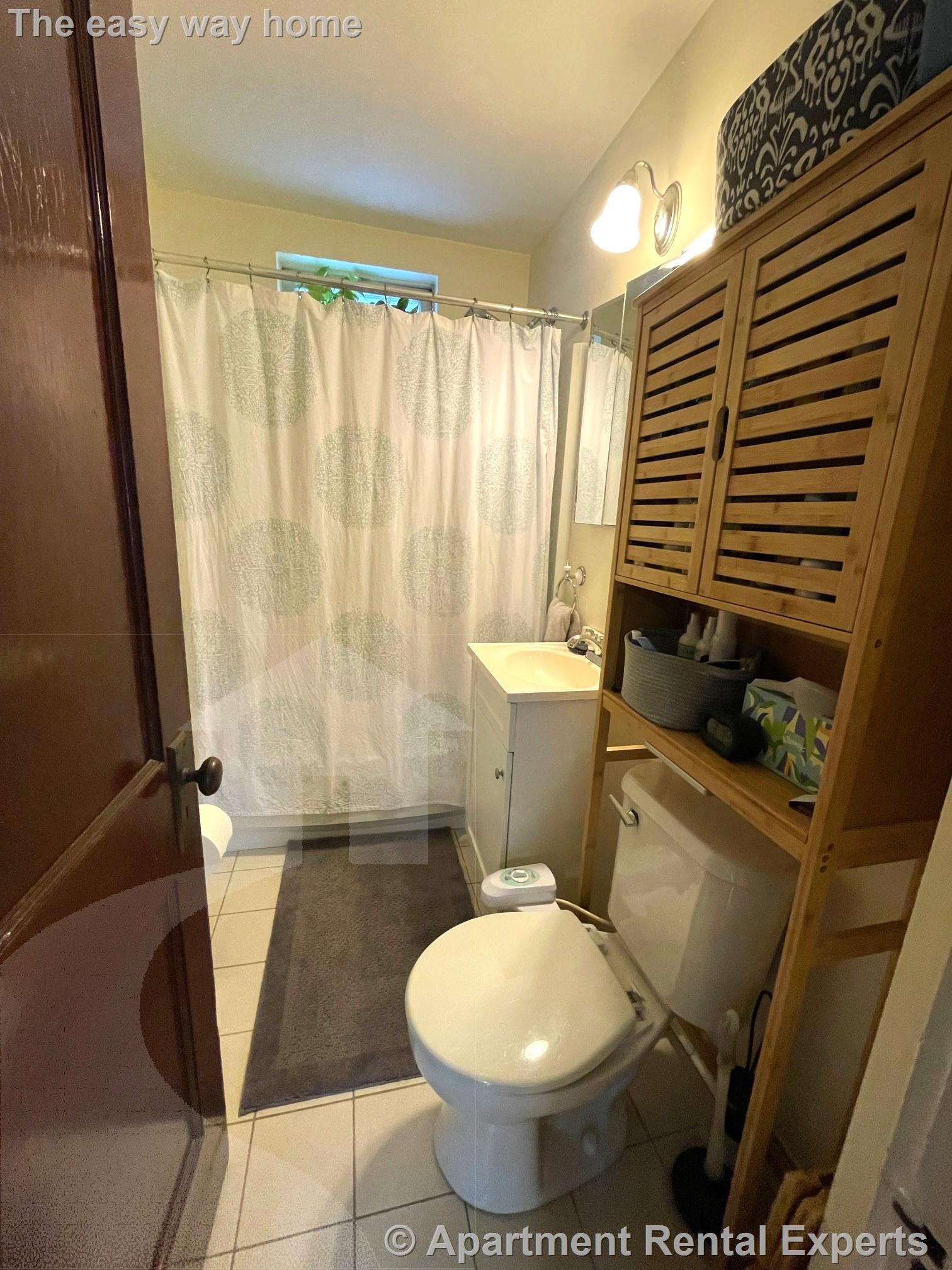 2 bed, 1 bath apartment for rent at 7 Doble Ave Unit 2, Tufts — photo 15 of 22