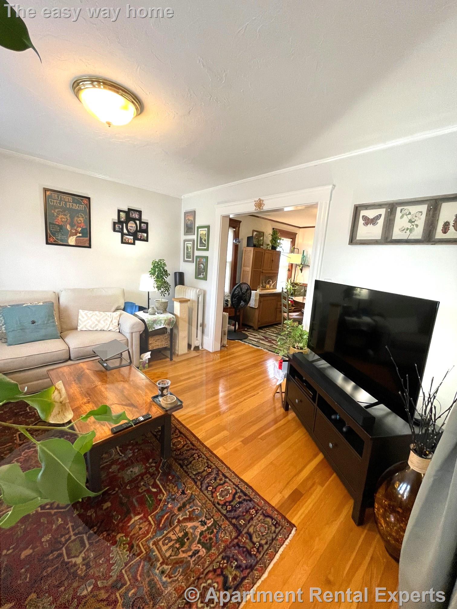 2 bed, 1 bath apartment for rent at 7 Doble Ave Unit 2, Tufts — photo 4 of 22