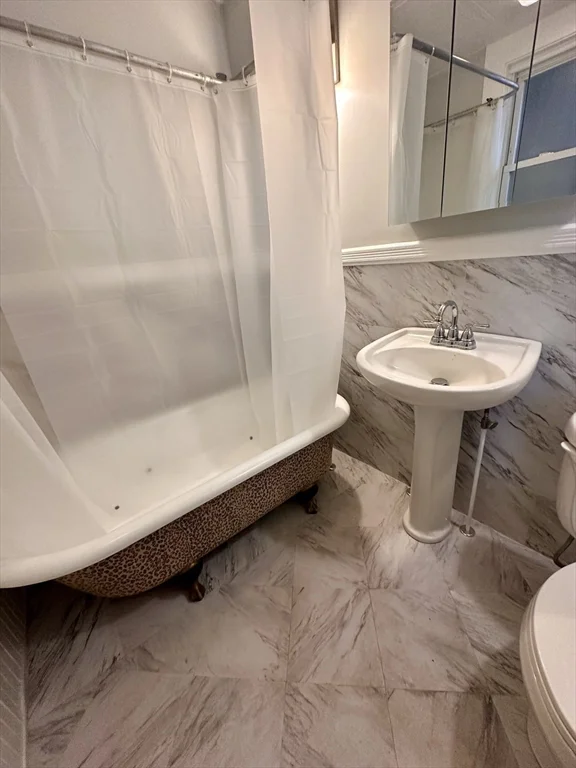 2 bed, 1 bath apartment for rent at 7 Dupont St Unit 1L, Worcester — photo 14 of 15