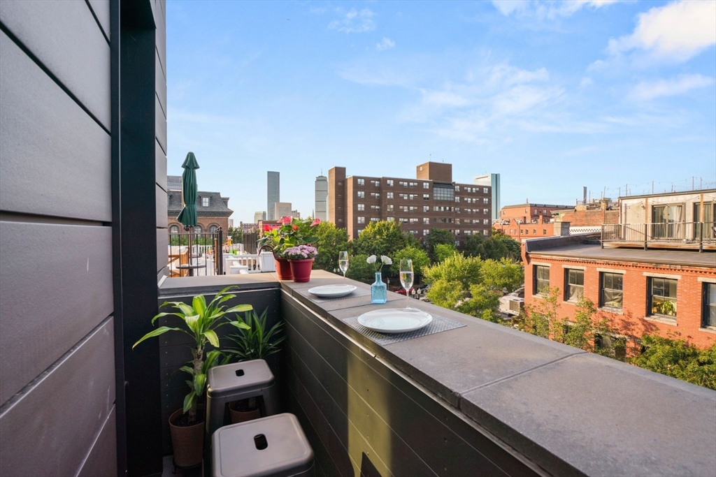 2 bed, 2 bath apartment for rent at 7 E Springfield Unit 4A, South End — photo 17 of 17