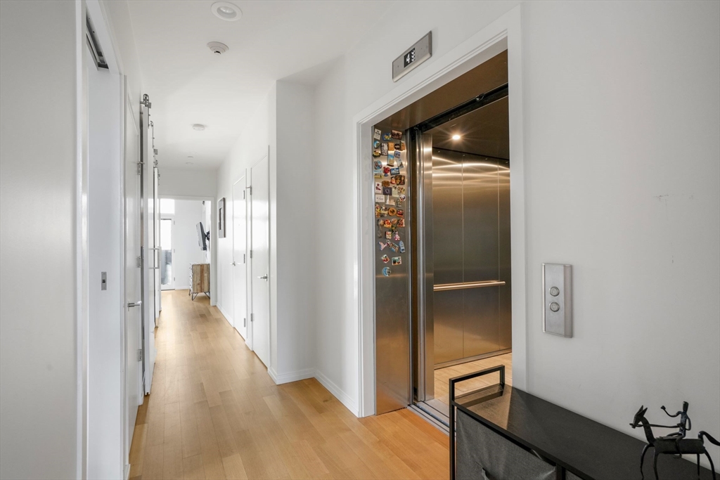2 bed, 2 bath apartment for rent at 7 E Springfield Unit 4A, South End — photo 14 of 17