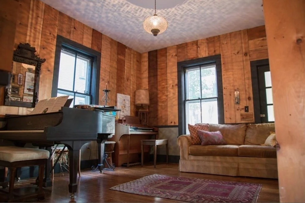 3 bed, 3 bath apartment for rent at 7 Eliot St Unit 1, Jamaica Plain — photo 6 of 14