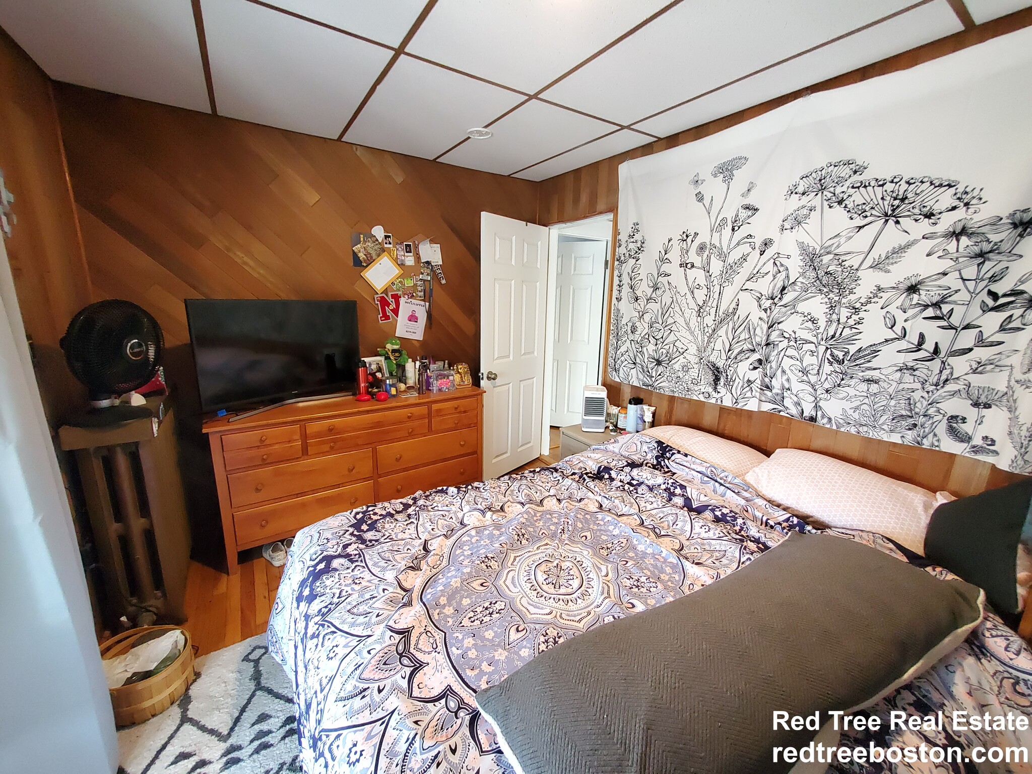 4 bed, 2 bath apartment for rent at 7 Elmira St, Brighton — photo 12 of 16