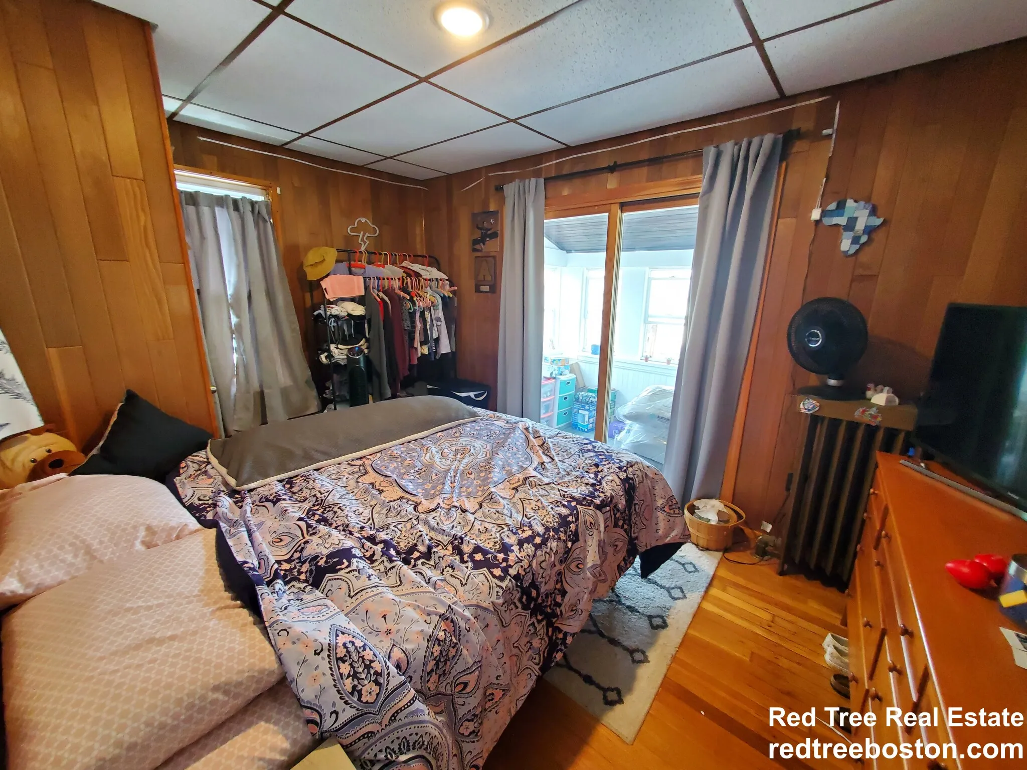 4 bed, 2 bath apartment for rent at 7 Elmira St Unit 1, Brighton — photo 11 of 16