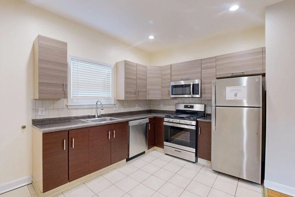3 bed, 1 bath apartment for rent at 7 Estella Unit 3, Mattapan