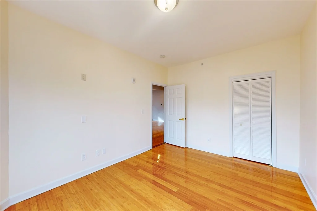 3 bed, 1 bath apartment for rent at 7 Estella Unit 3, Mattapan — photo 8 of 17