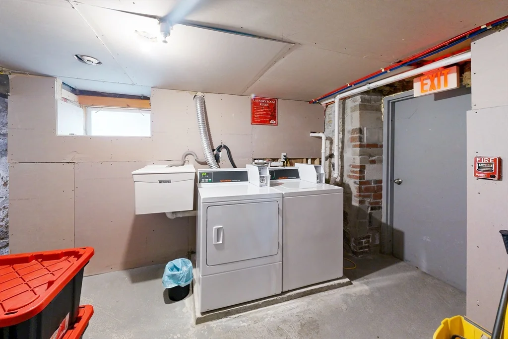 3 bed, 1 bath apartment for rent at 7 Estella Unit 3, Mattapan — photo 17 of 17