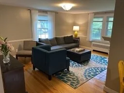 4 bed, 2 bath apartment for rent at 7 Evelyn Rd, Beverly — photo 6 of 7