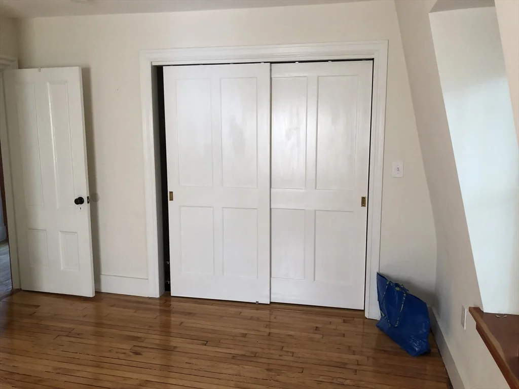 1 bed, 1 bath apartment for rent at 7 Everett St Unit 3, Jamaica Plain — photo 15 of 16