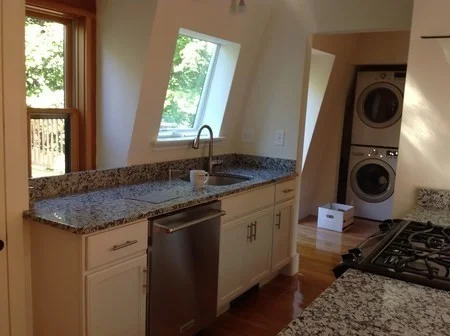 1 bed, 1 bath apartment for rent at 7 Everett St Unit 3, Jamaica Plain — photo 2 of 16