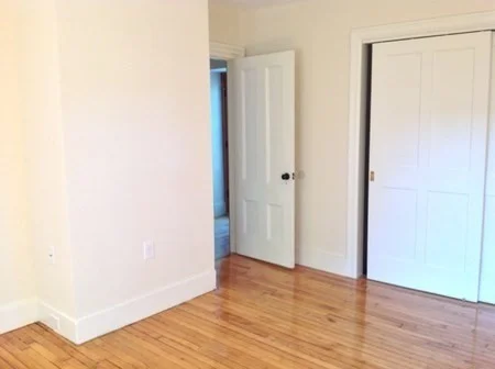 1 bed, 1 bath apartment for rent at 7 Everett St Unit 3, Jamaica Plain — photo 5 of 16