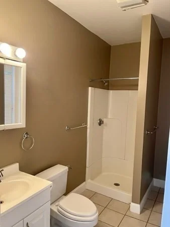 1 bed, 1 bath apartment for rent at 7 Fairfax Rd Unit 4, Milton — photo 7 of 10
