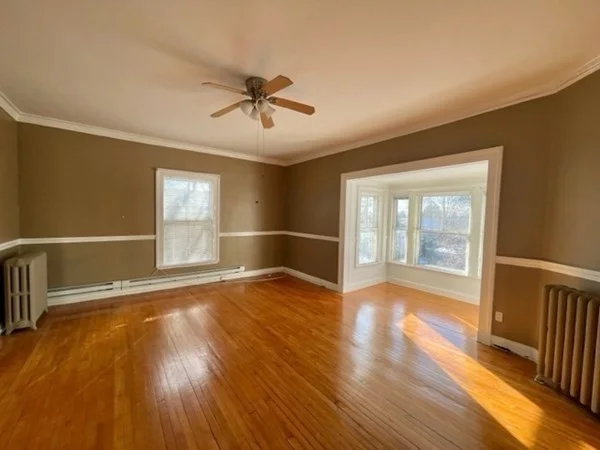1 bed, 1 bath apartment for rent at 7 Fairfax Rd Unit 4, Milton — photo 3 of 10