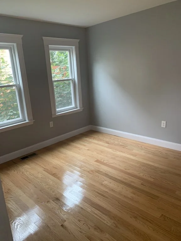 2 bed, 1 bath apartment for rent at 7 Farnum St Unit 1, Quincy — photo 8 of 10