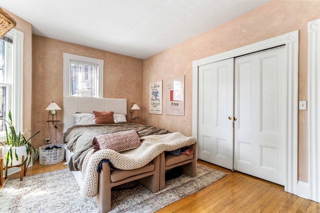 2 bed, 1 bath apartment for rent at 7 Flagg St Unit 1, Harvard Square — photo 10 of 18