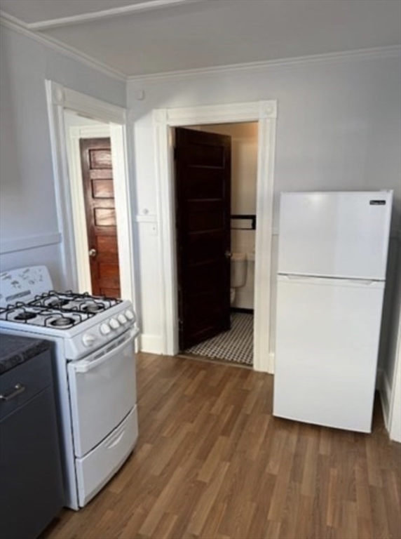 1 bed, 1 bath apartment for rent at 7 Fortesque Ter Unit 6, Lynn — photo 5 of 10
