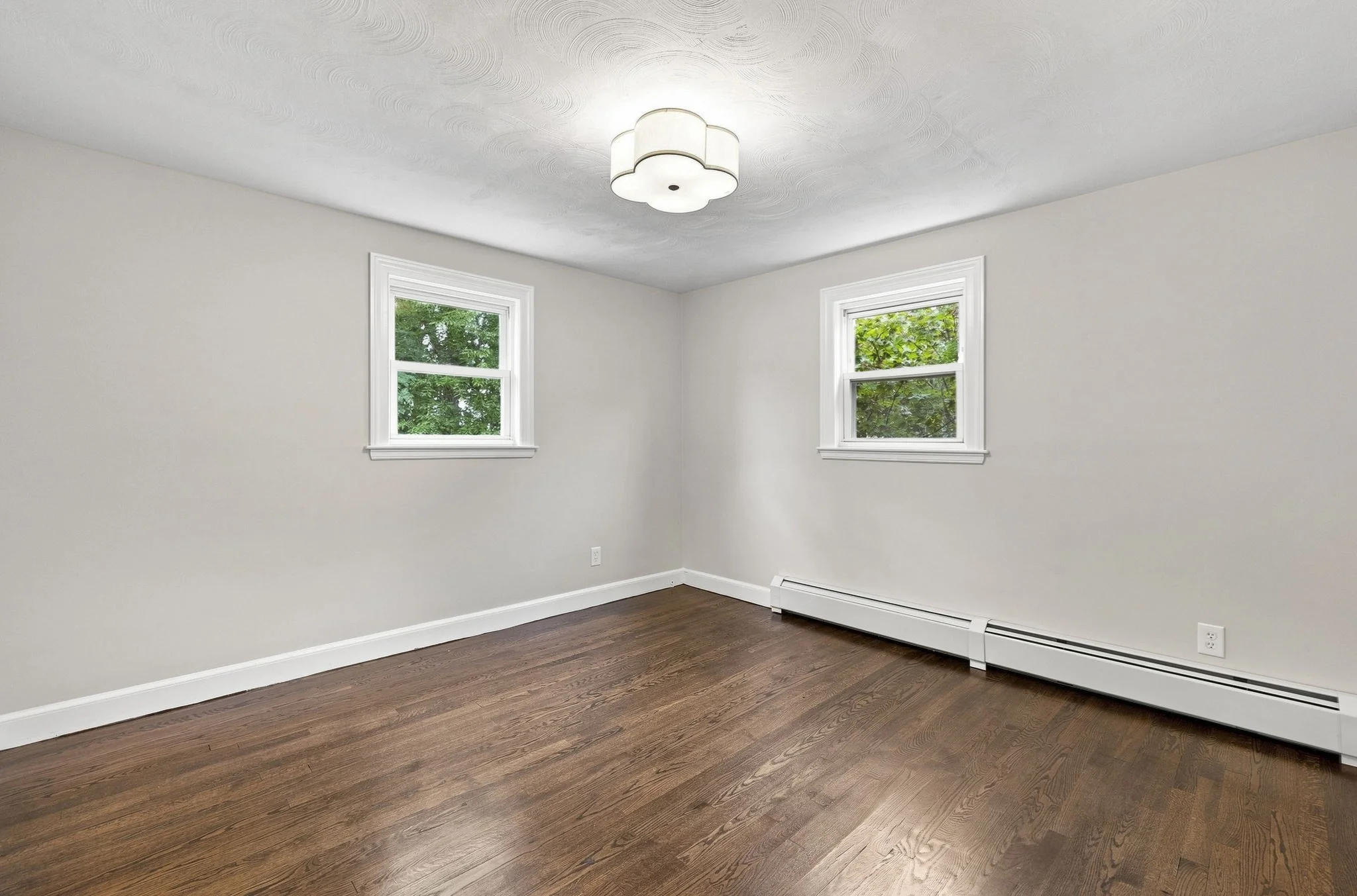 3 bed, 2 bath apartment for rent at 7 Franklin St, Hyde Park — photo 18 of 33