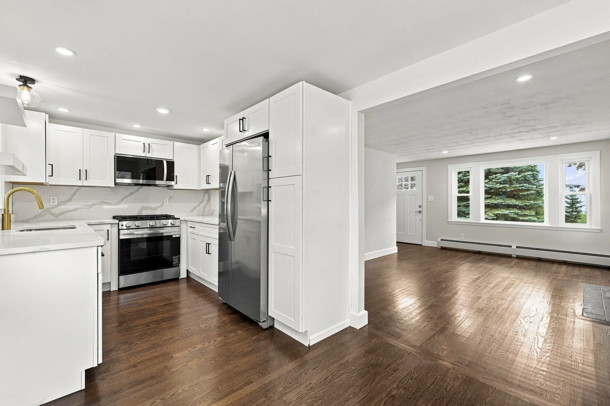 3 bed, 2 bath apartment for rent at 7 Franklin St, Hyde Park — photo 17 of 33