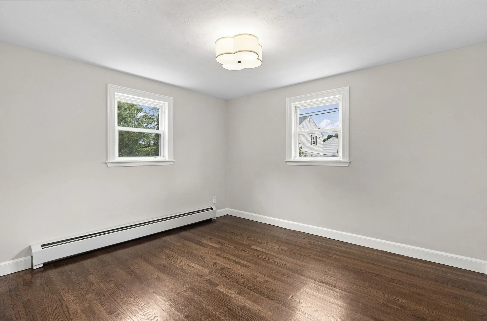 3 bed, 2 bath apartment for rent at 7 Franklin St, Hyde Park — photo 20 of 33
