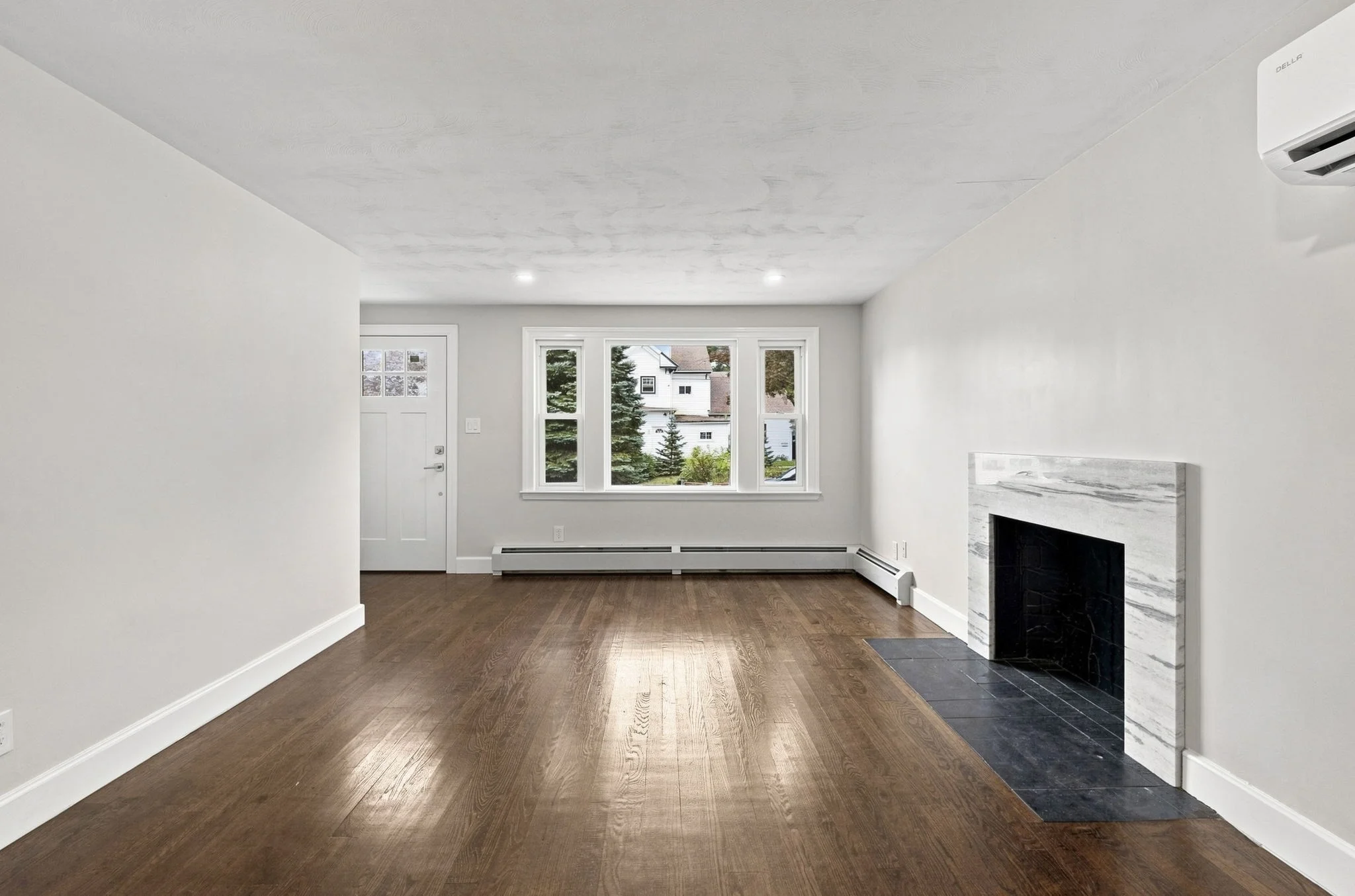 3 bed, 2 bath apartment for rent at 7 Franklin St, Hyde Park — photo 11 of 33