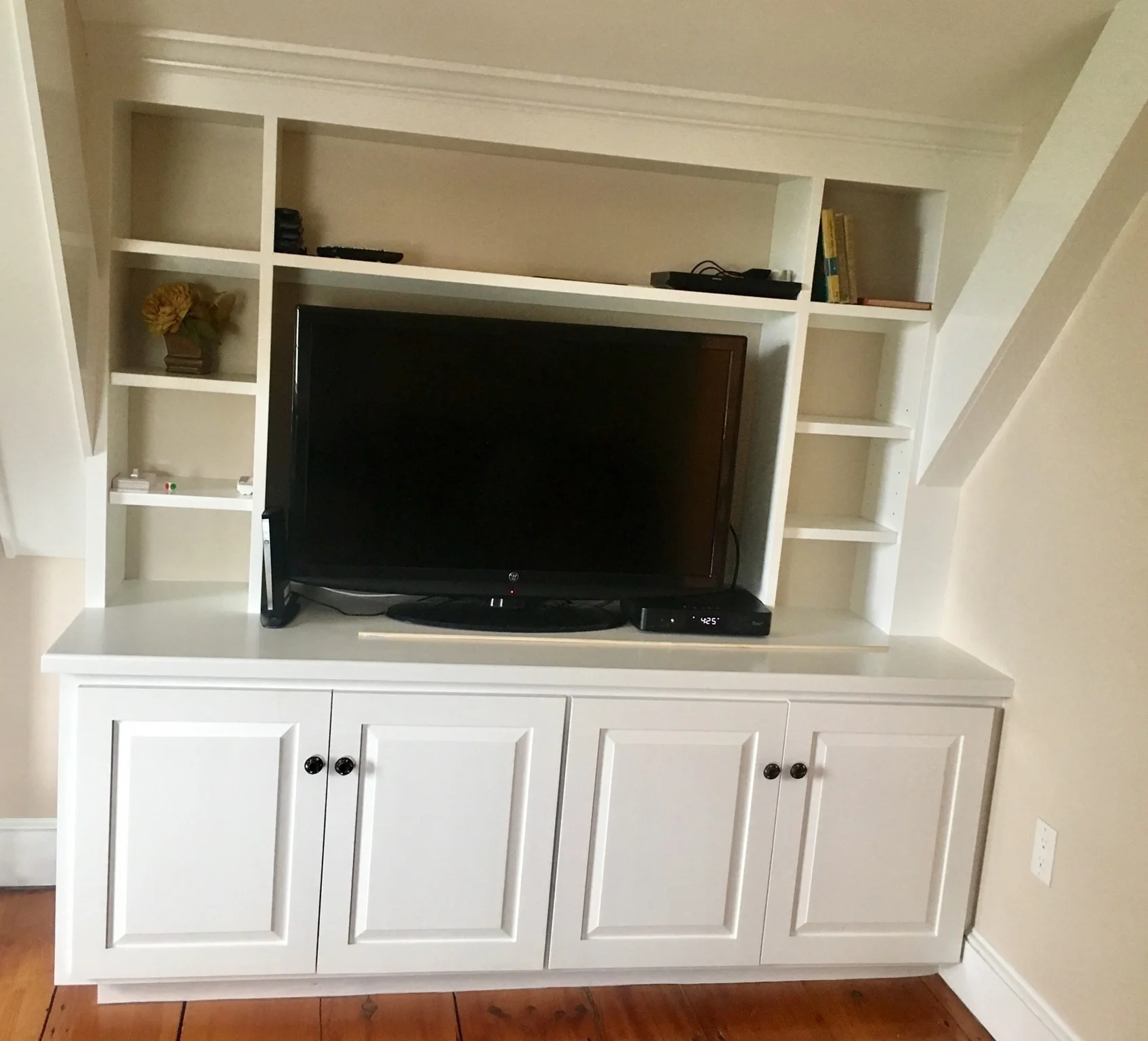 2 bed, 2 bath apartment for rent at 7 Franklin St Unit 3, Marblehead — photo 9 of 11