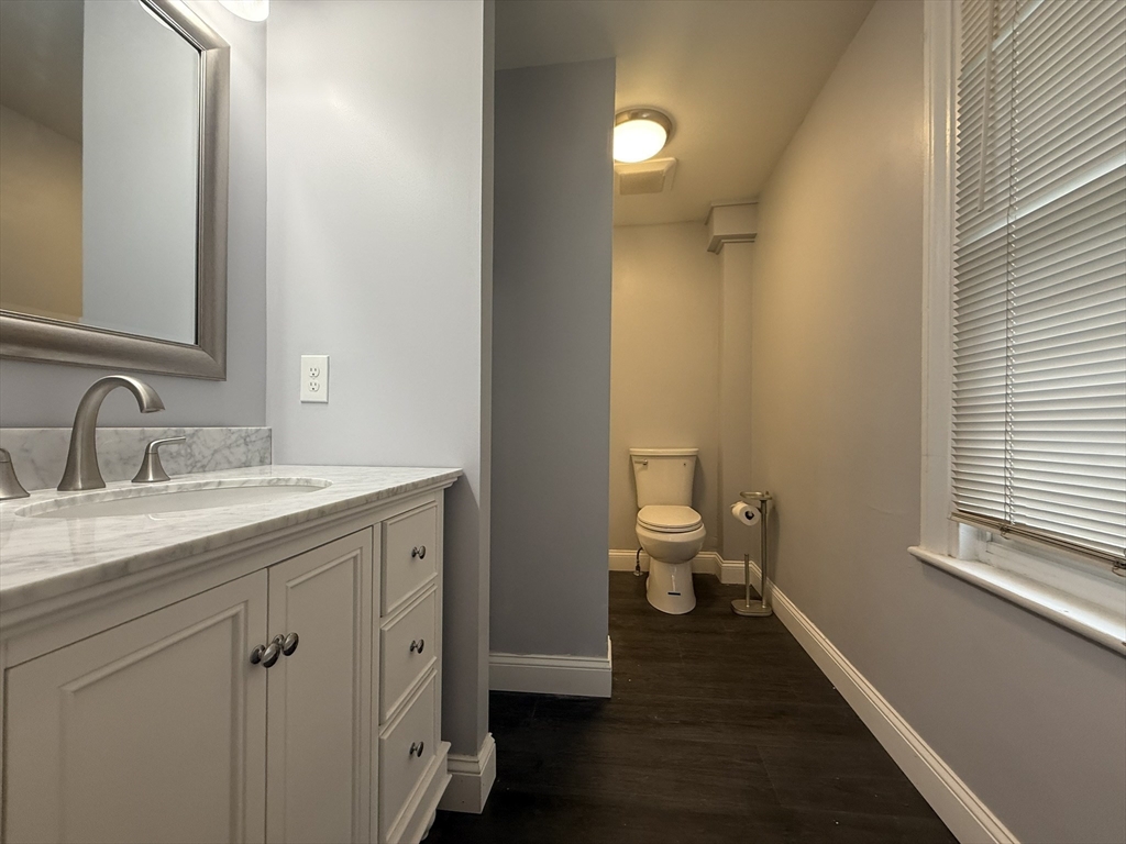 2 bed, 1 bath apartment for rent at 7 Fremont St, Downtown — photo 13 of 25