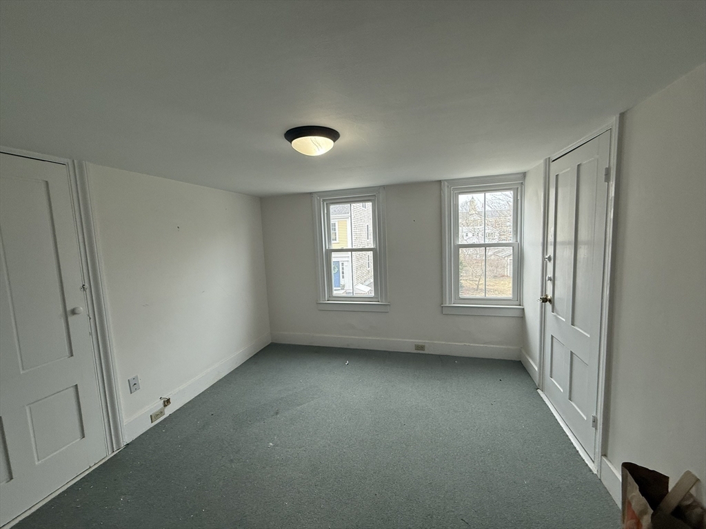 2 bed, 1 bath apartment for rent at 7 Fremont St, Downtown — photo 20 of 25