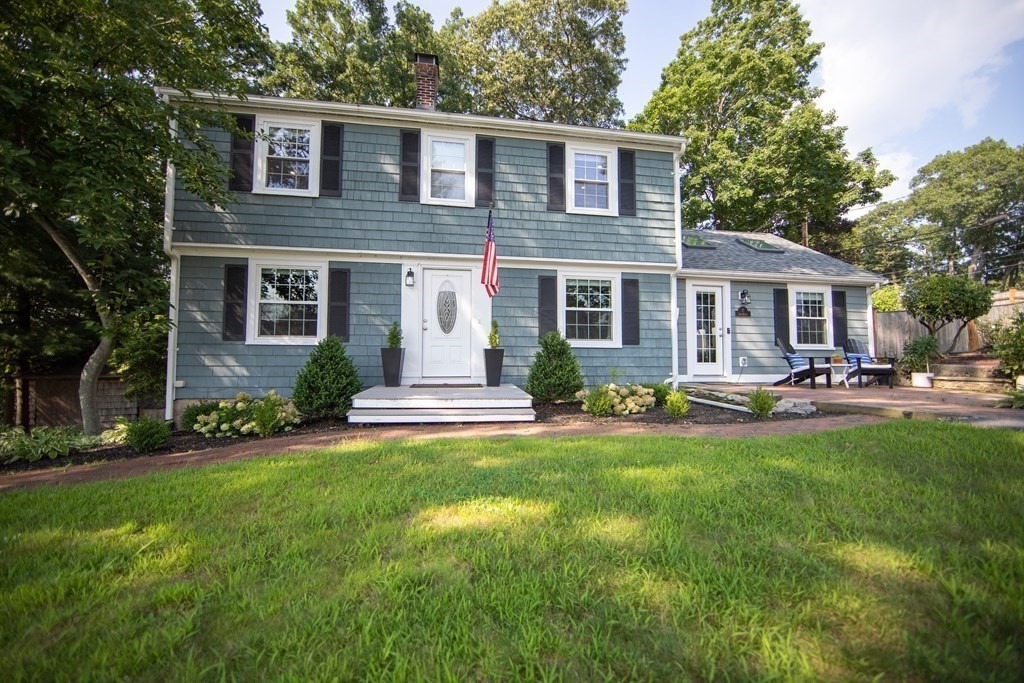 3 bed, 1 bath apartment for rent at 7 Gale Ave Unit Single fam, Braintree — photo 2 of 27