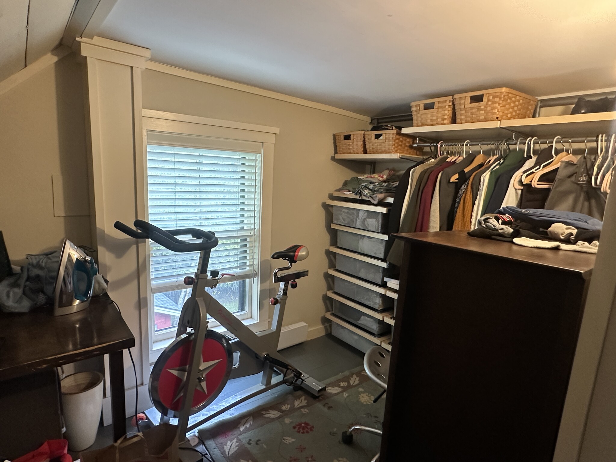 3 bed, 2 bath apartment for rent at 7 Gardenside St Unit Sf, Roslindale — photo 15 of 32