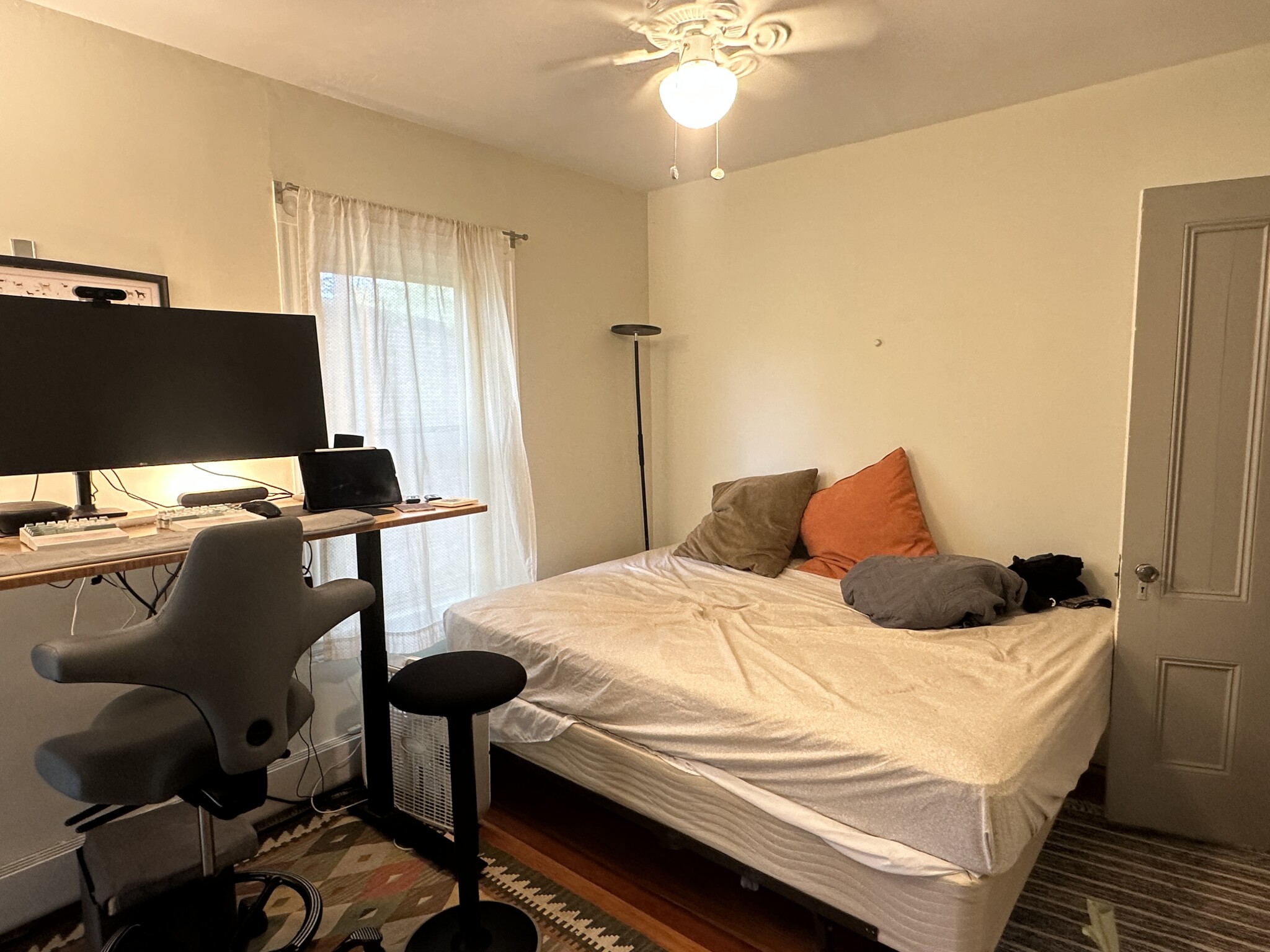3 bed, 2 bath apartment for rent at 7 Gardenside St Unit Sf, Roslindale — photo 17 of 32