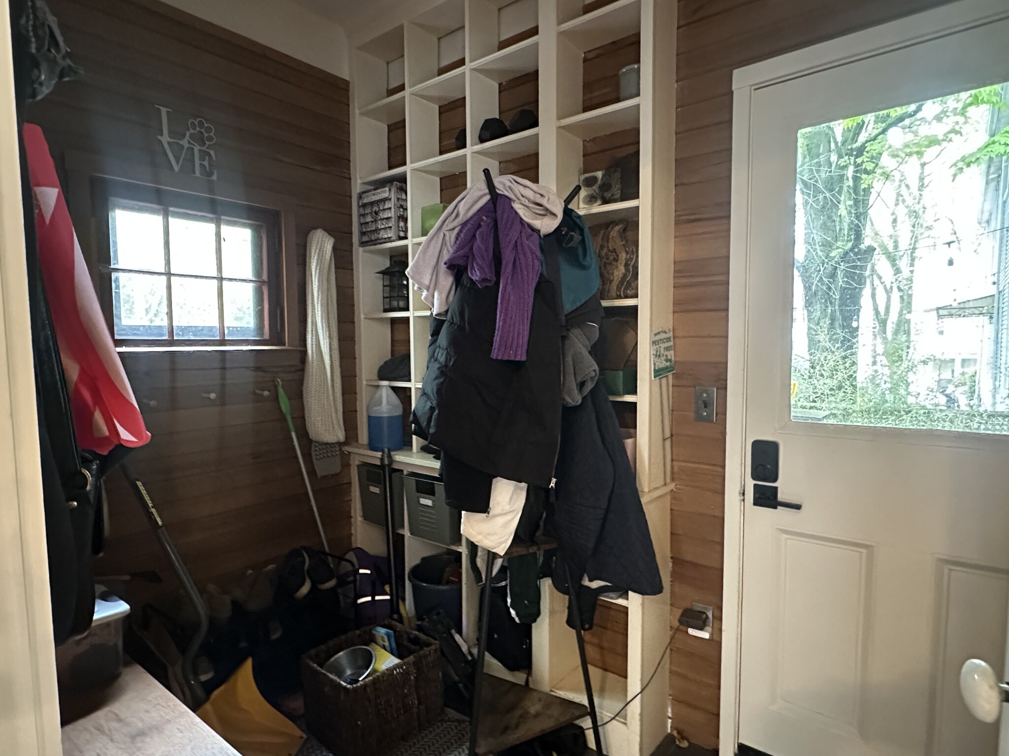 3 bed, 2 bath apartment for rent at 7 Gardenside St Unit Sf, Roslindale — photo 10 of 32
