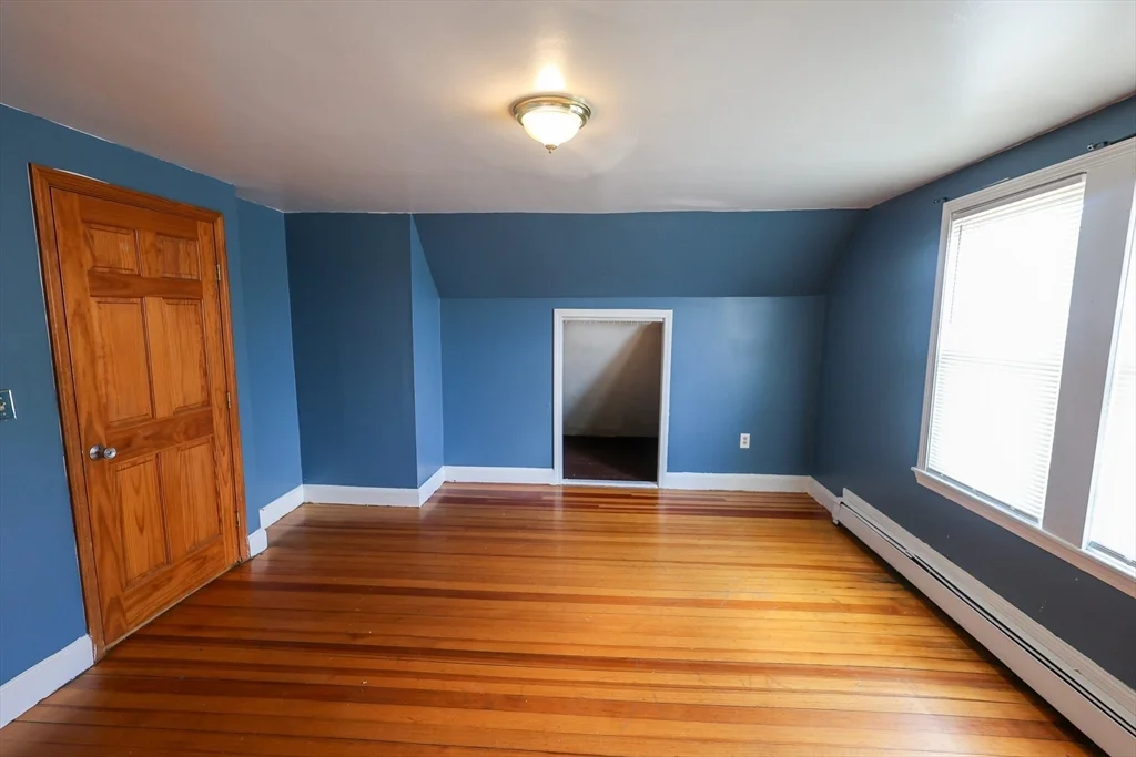 2 bed, 1 bath apartment for rent at 7 Gayland St Unit 3, Roxbury — photo 9 of 17