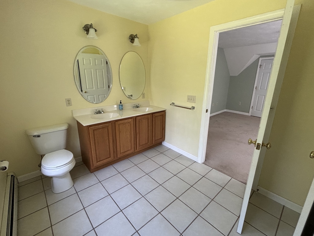 3 bed, 3 bath apartment for rent at 7 George Howard Rd Unit 1, Hubbardston — photo 6 of 8