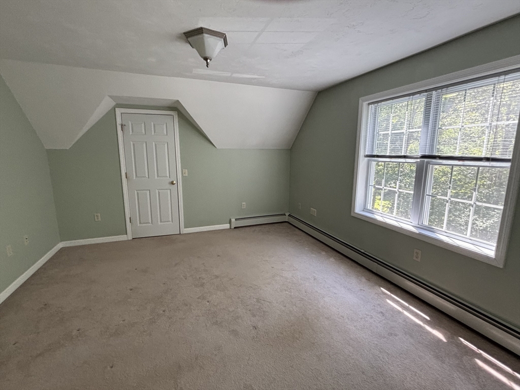 3 bed, 3 bath apartment for rent at 7 George Howard Rd Unit 1, Hubbardston — photo 5 of 8