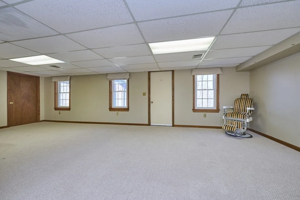 4 bed, 2 bath apartment for rent at 7 Gibbs Valley Path, Framingham — photo 39 of 40