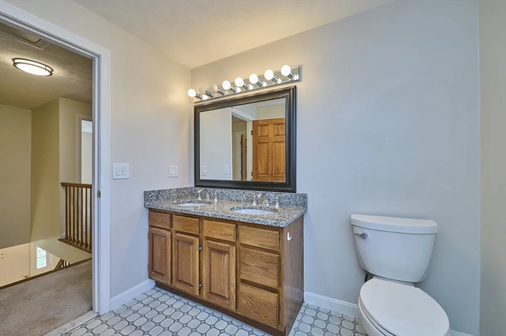 4 bed, 2 bath apartment for rent at 7 Gibbs Valley Path, Framingham — photo 31 of 40