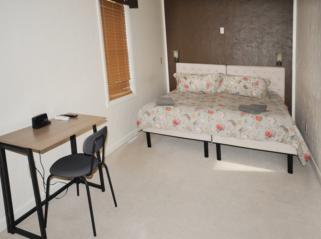 2 bed, 1 bath apartment for rent at 7 Glendale Rd, Onset — photo 12 of 27