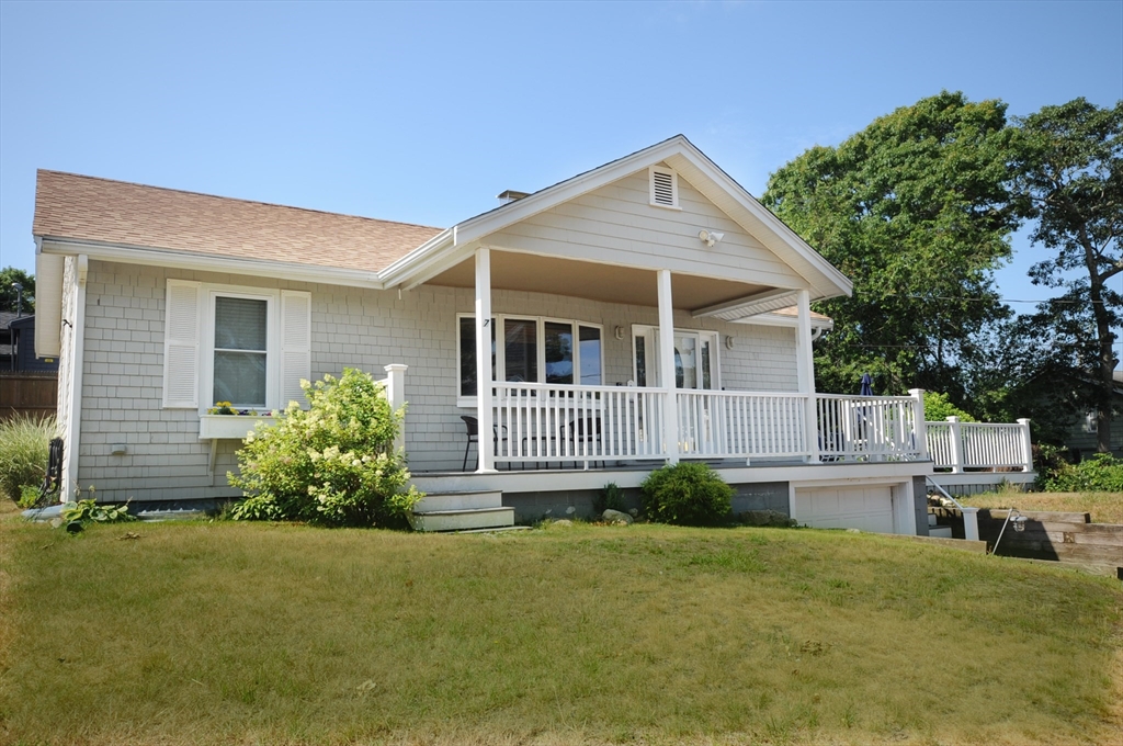 2 bed, 1 bath apartment for rent at 7 Glendale Rd, Onset — photo 1 of 27