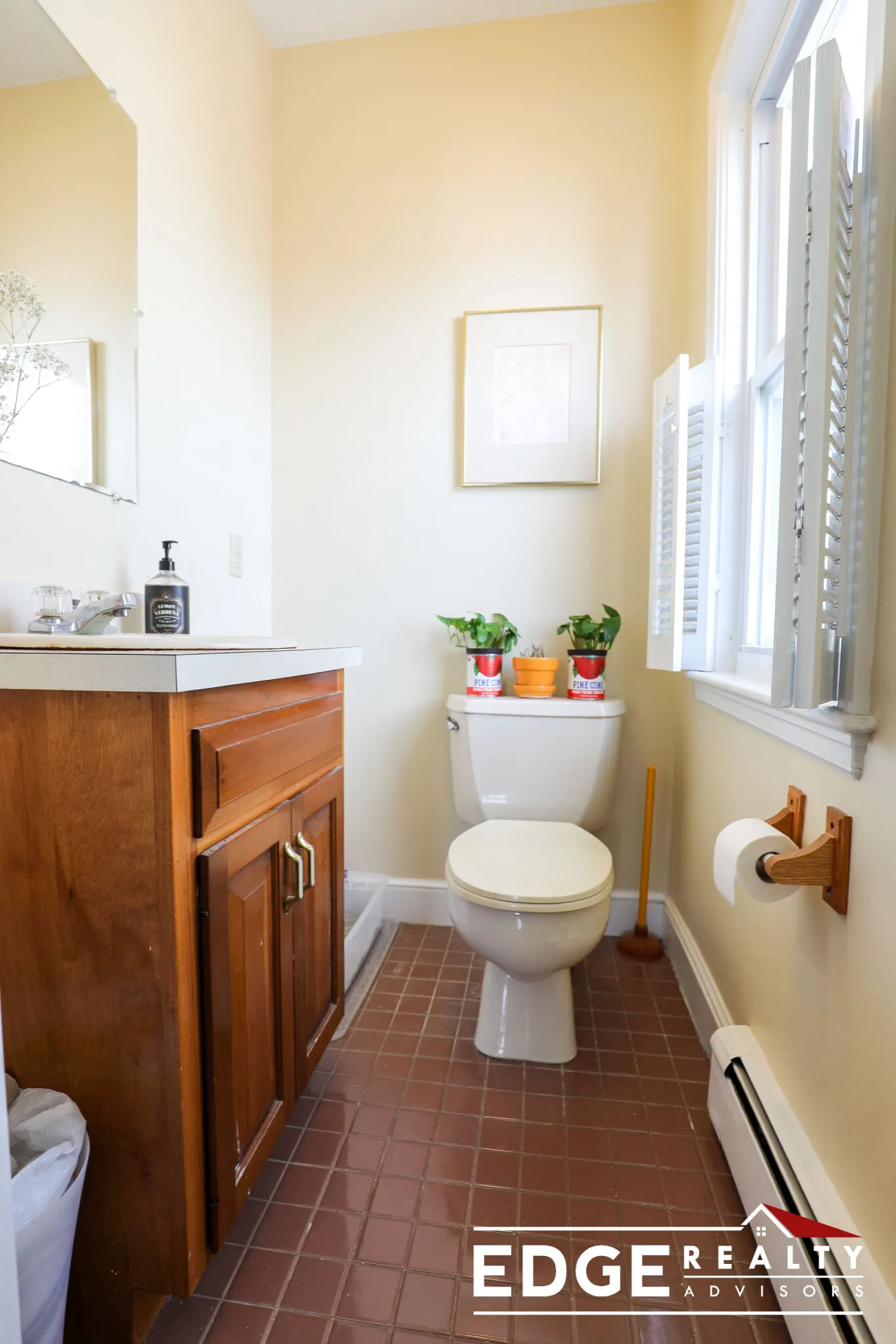 4 bed, 2.5 bath apartment for rent at 7 Glenley Ter Unit 2, Brighton — photo 10 of 15