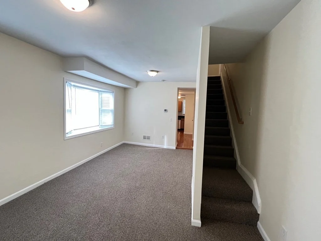 3 bed, 1 bath apartment for rent at 7 Gove Rd Unit 7, Billerica — photo 8 of 22