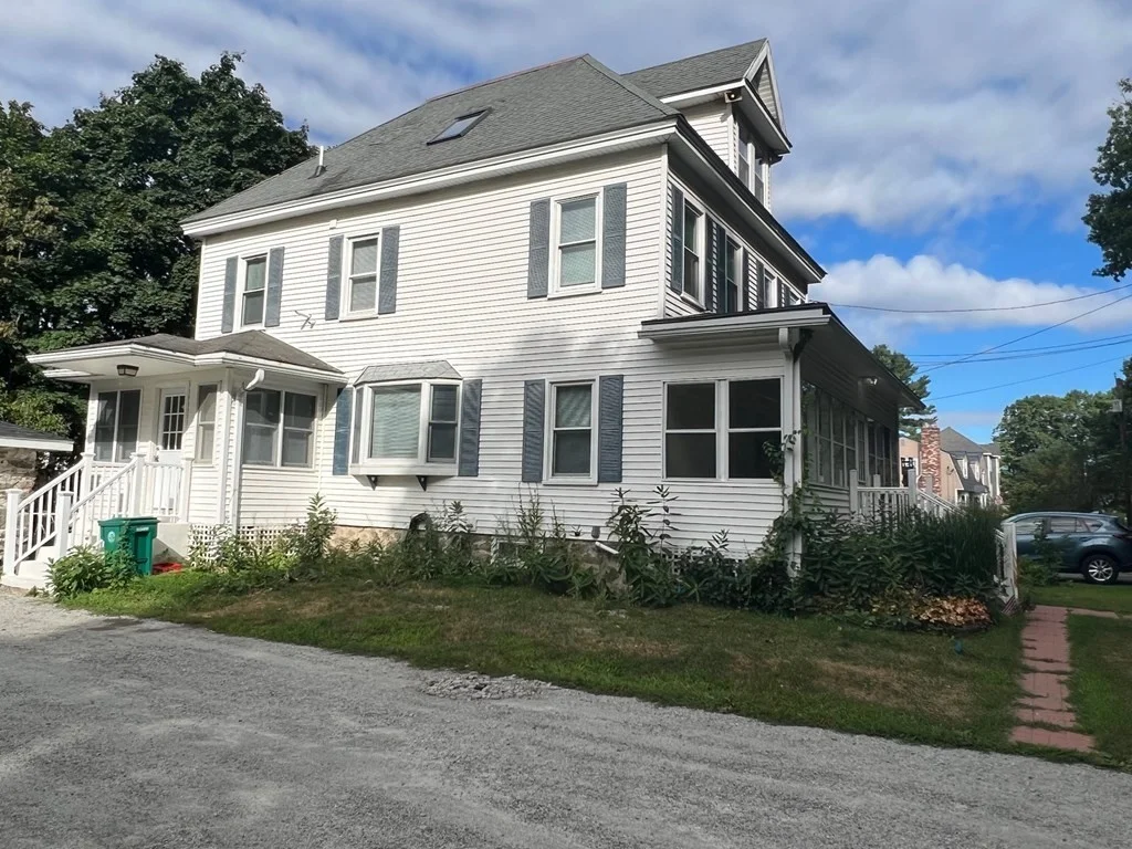 3 bed, 1 bath apartment for rent at 7 Gove Rd Unit 7, Billerica — photo 1 of 22