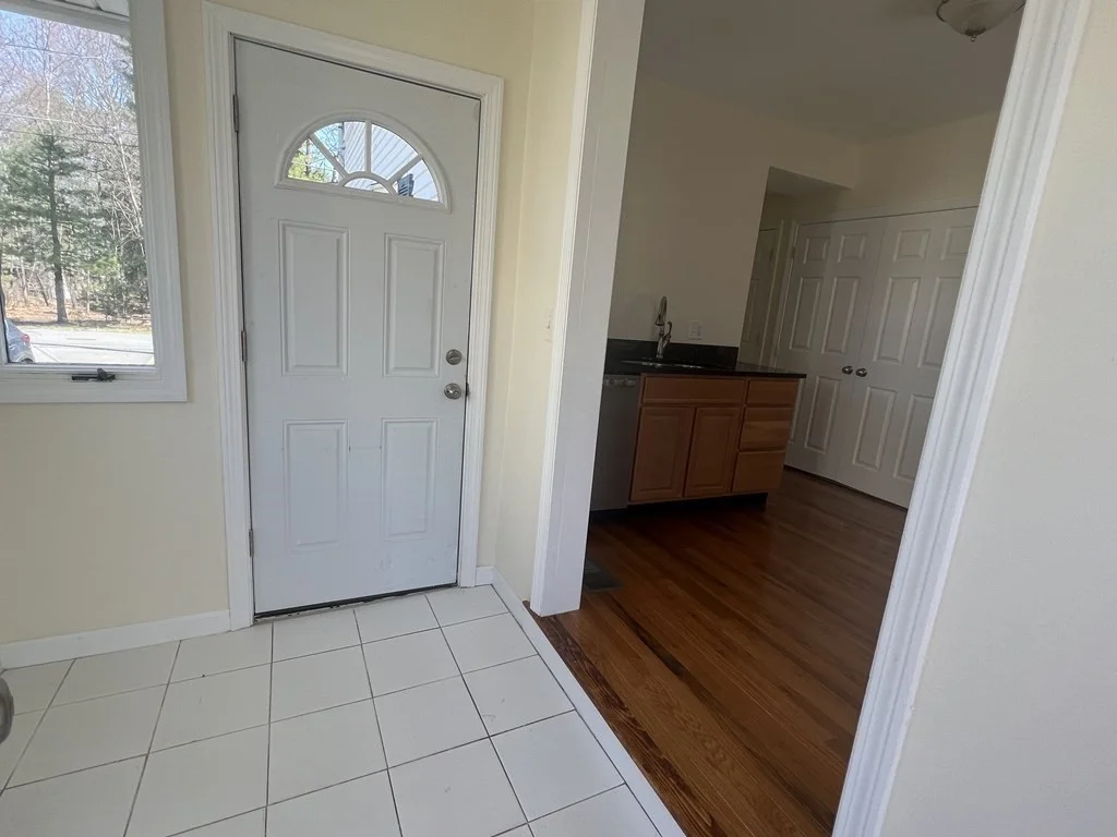 3 bed, 1 bath apartment for rent at 7 Gove Rd Unit B, Billerica — photo 2 of 25
