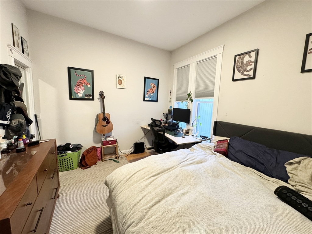 4 bed, 2 bath apartment for rent at 7 Grant St Unit 1, Dorchester — photo 8 of 10