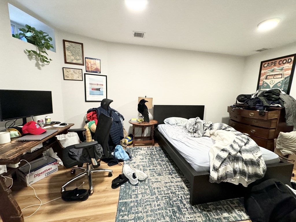 4 bed, 2 bath apartment for rent at 7 Grant St Unit 1, Dorchester — photo 6 of 10
