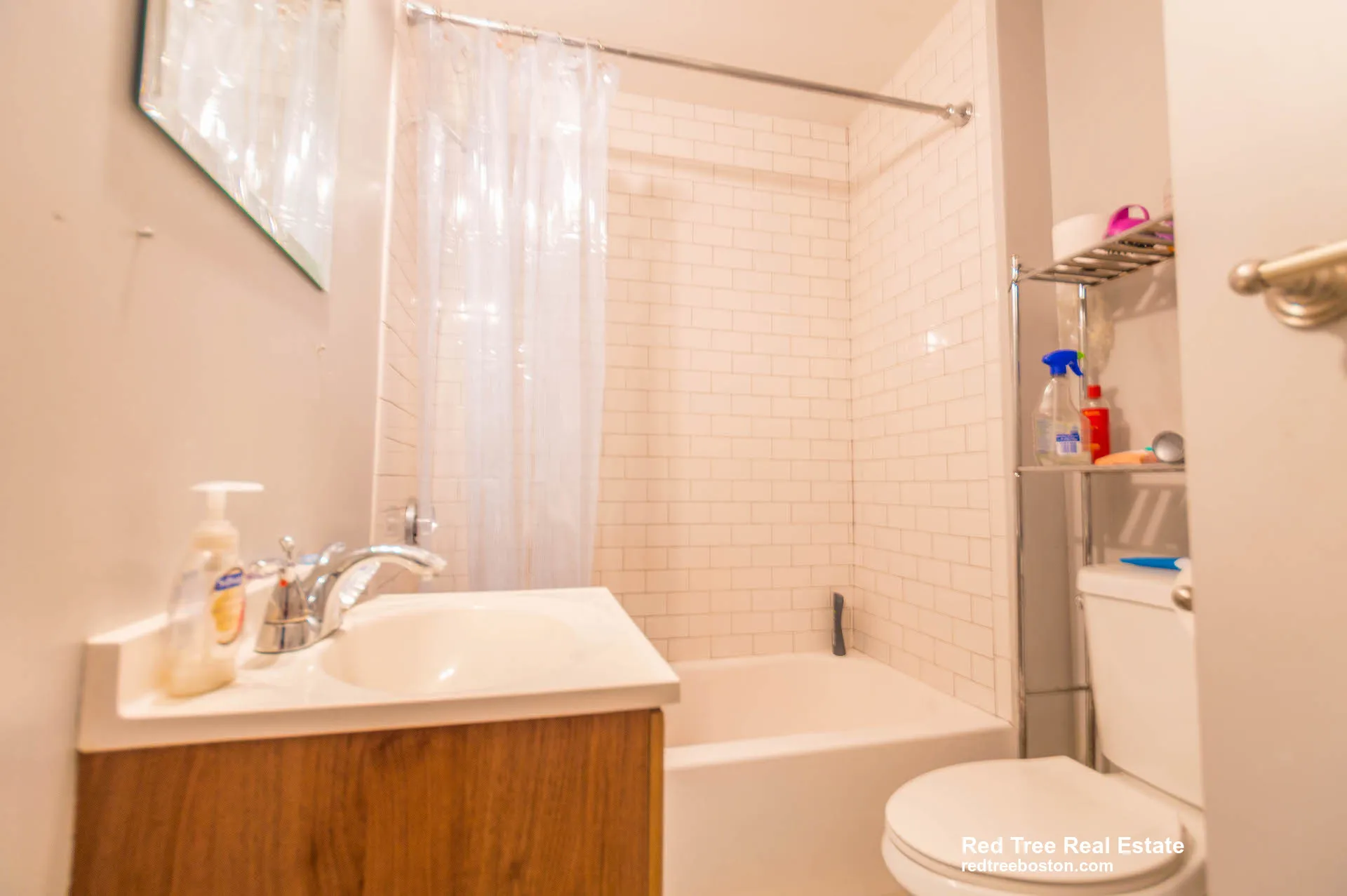3 bed, 1 bath apartment for rent at 7 Greenmount St Unit 1, Dorchester — photo 7 of 14