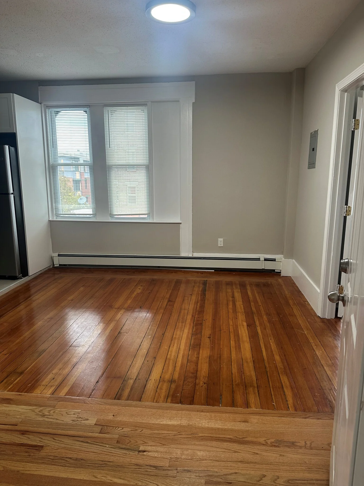 1 bed, 1 bath apartment for rent at 7 Greenville St Unit 3, Roxbury — photo 9 of 10