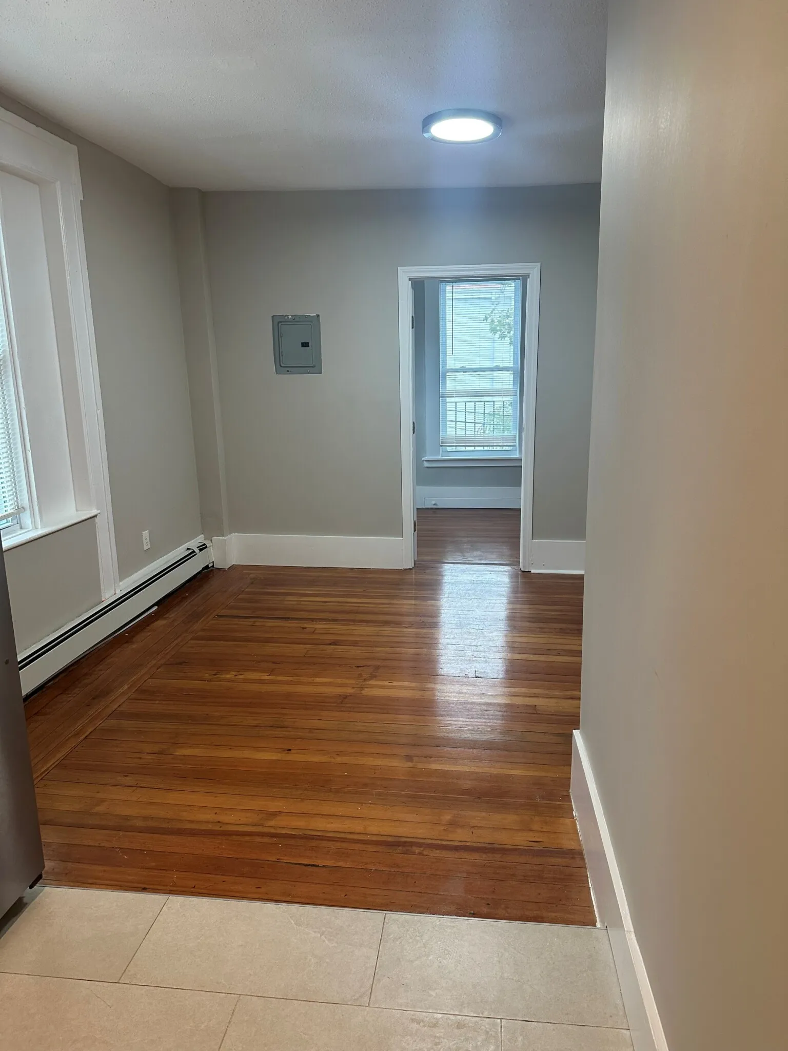 1 bed, 1 bath apartment for rent at 7 Greenville St Unit 3, Roxbury — photo 5 of 10